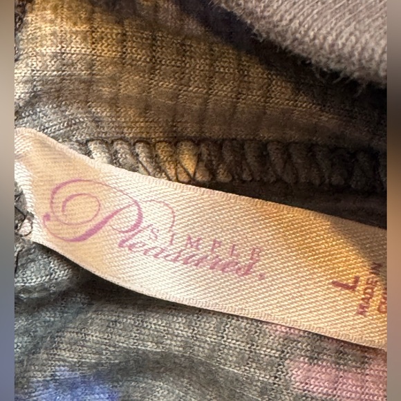 SIMPLE PLEASURES Chic Snowflake Pattern Bottoms - Picture 5 of 6